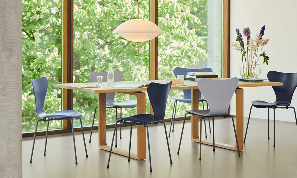 セブンチェア 3107 / ラッカー ミッドナイトブルーFRITZ HANSEN