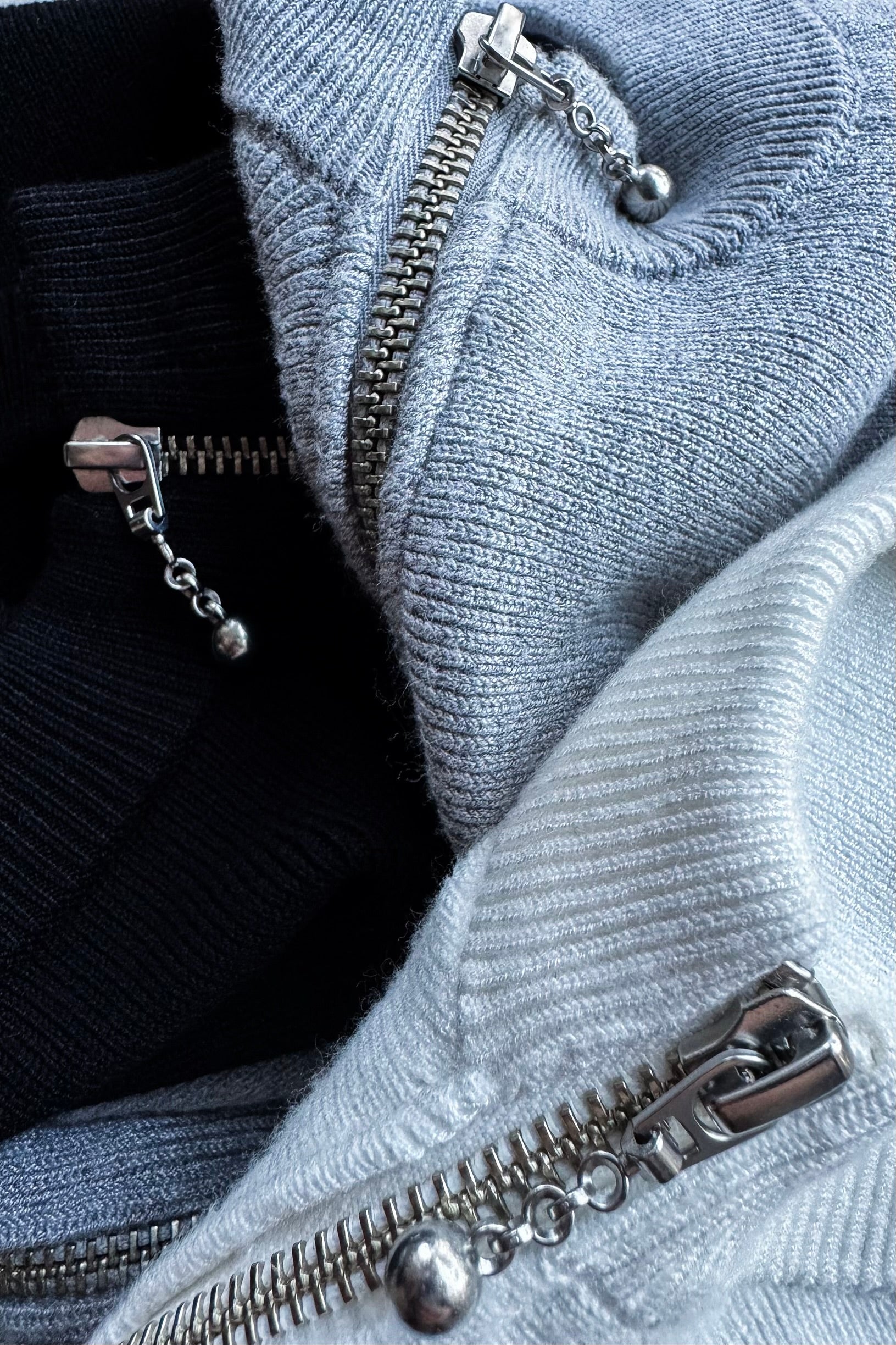 ZIPPER knit – shéller / シェリエ