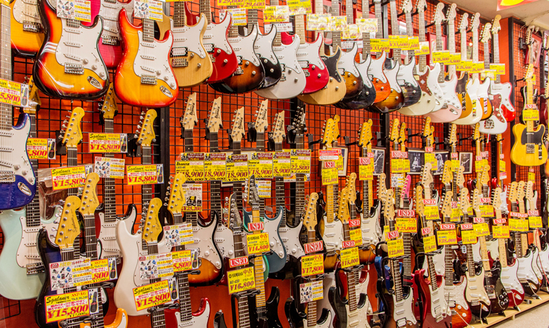 エレキギター・ベース売り場トップページ｜楽器なら何でも揃うお茶の水