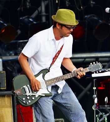 EG】Epiphone 奥田民夫モデル「Tamio Okuda Coronet」発売決定！予約