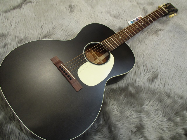 Martin(マーティン)00L-17 Black Smokeが入荷致しました。｜島村楽器
