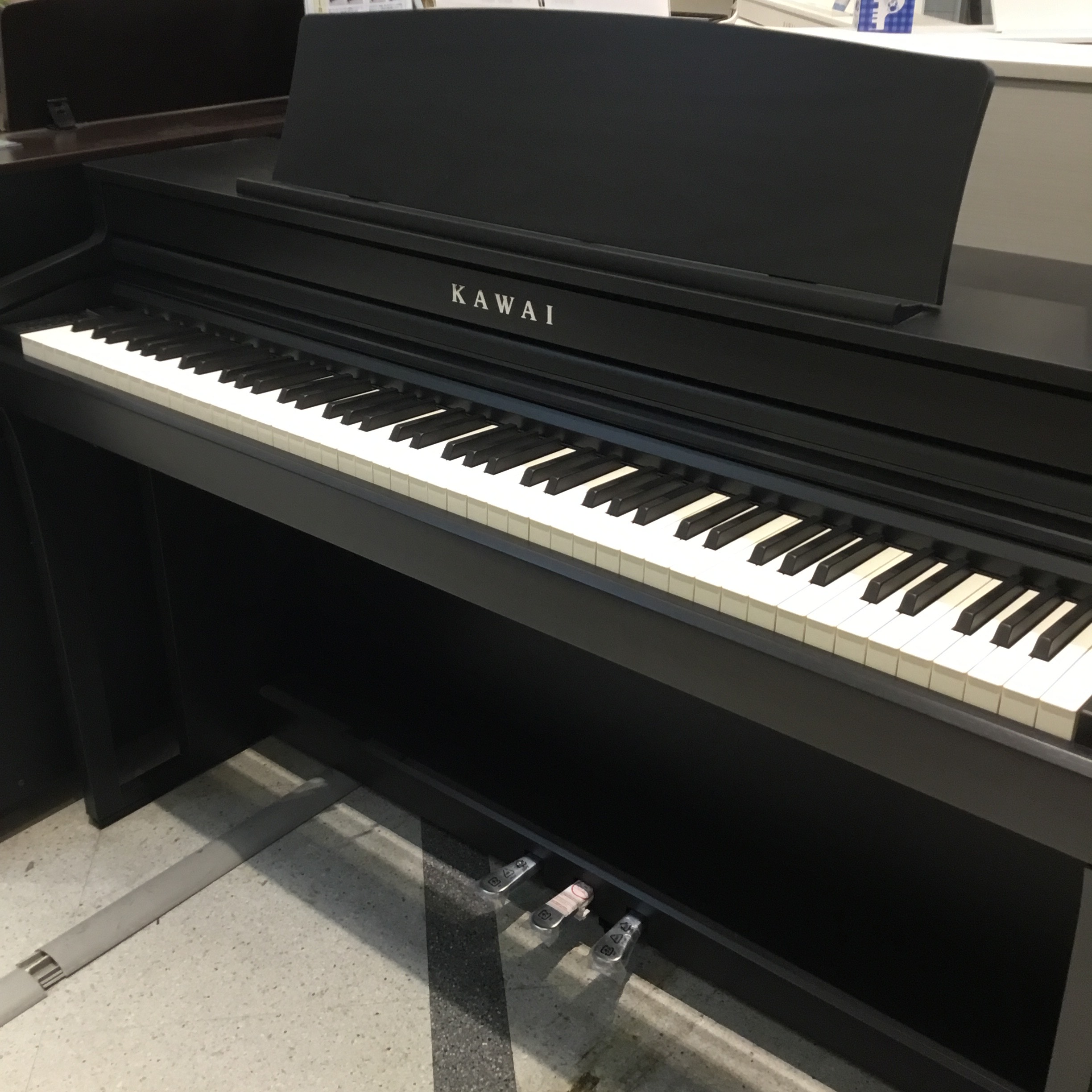 電子ピアノ・アップライトピアノ売り切り情報！｜島村楽器 イオン
