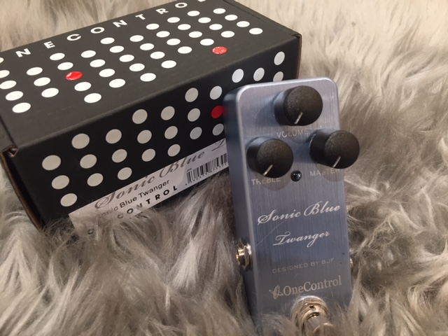 コンパクトエフェクター】One control/Sonic Blue Twanger入荷致しまし