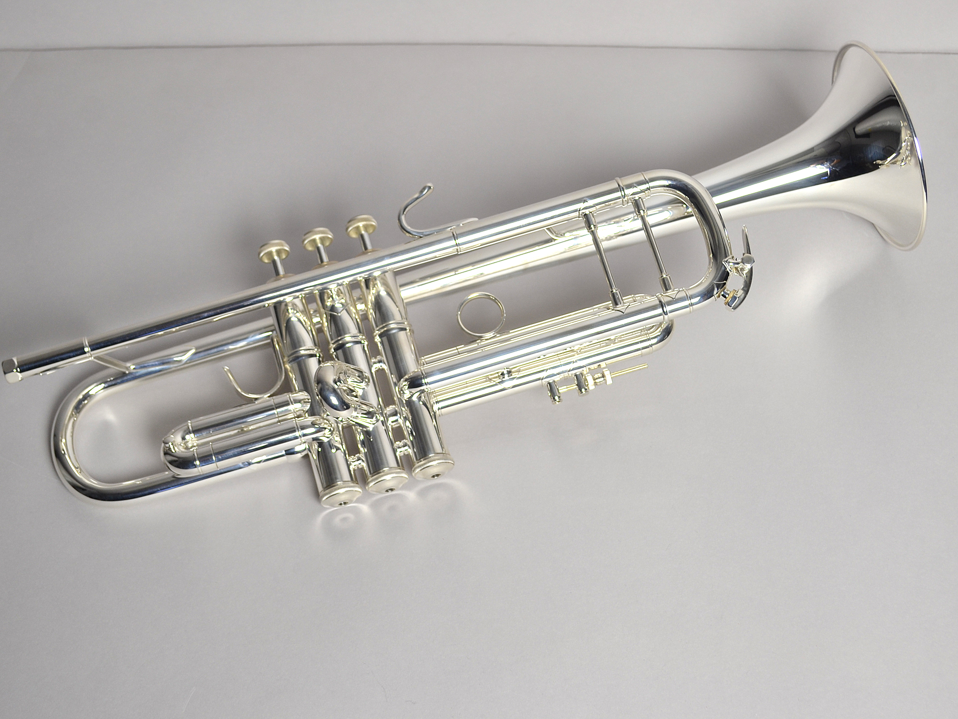 Bach 180ML37SP トランペット【バック 180 Series】｜島村楽器 岩田屋