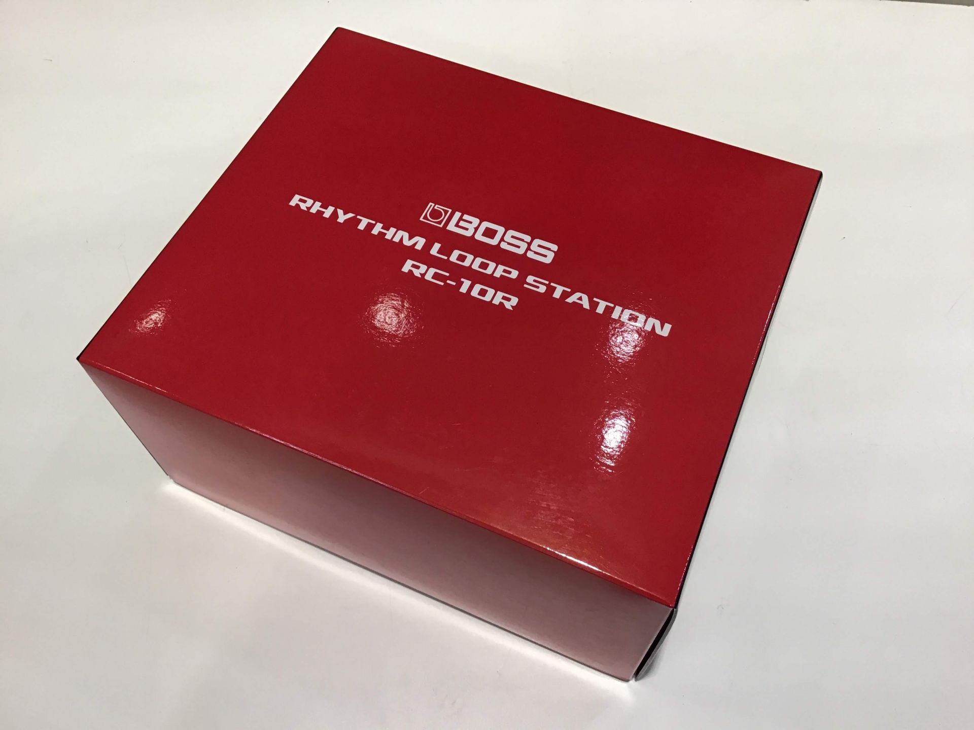 BOSS RC-10R」噂のループステーションの新機種を最速レビュー！｜島村