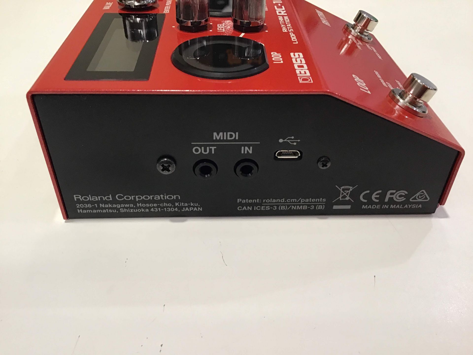 BOSS RC-10R」噂のループステーションの新機種を最速レビュー！｜島村