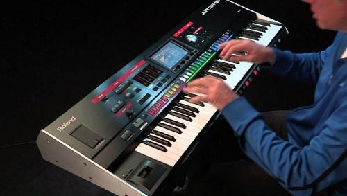 シンセサイザー】Roland JUPITER-80店頭展示お買い得品が入荷！｜島村