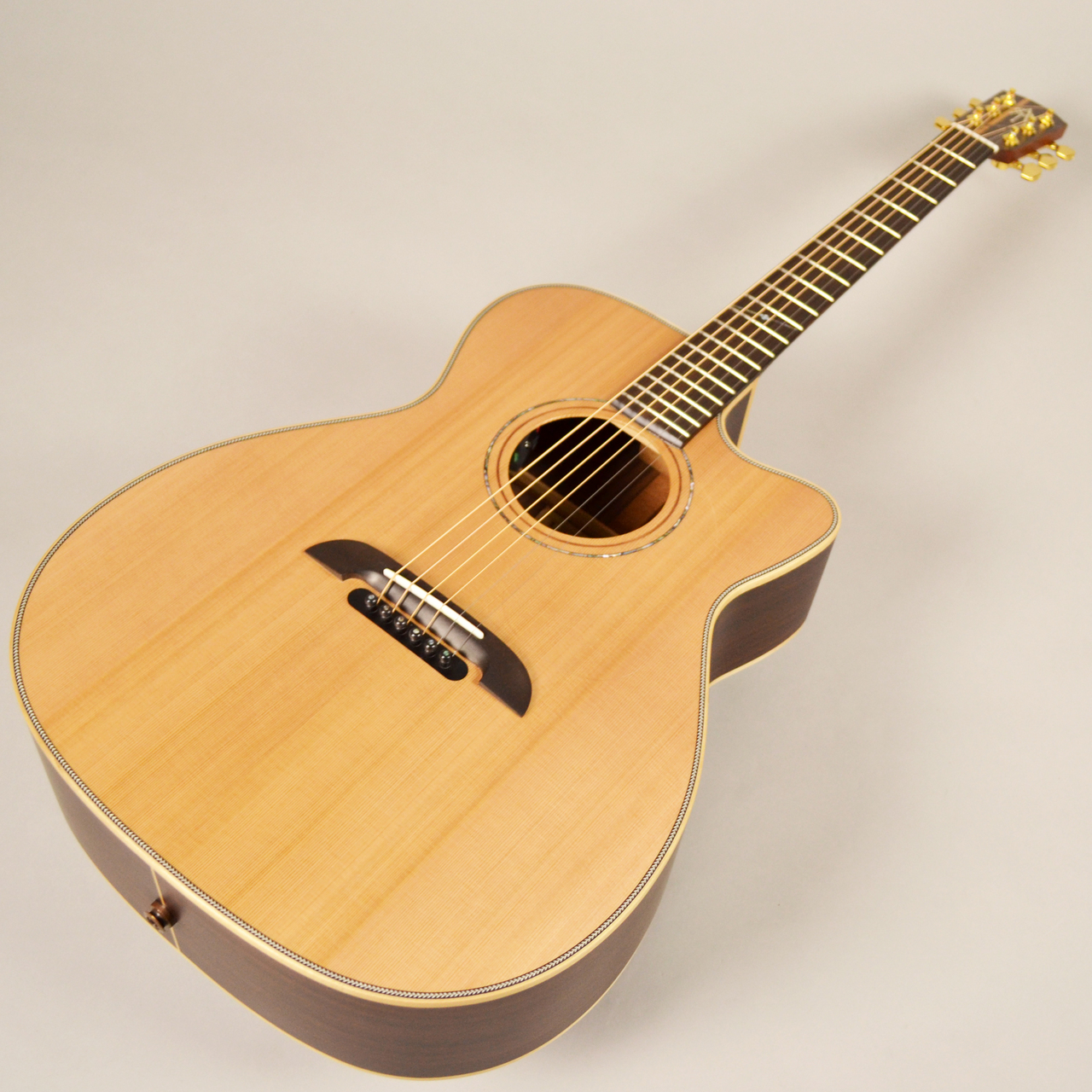 アコースティック】K.Yairi特選本舗認定!! 川崎ルフロン店にご来店