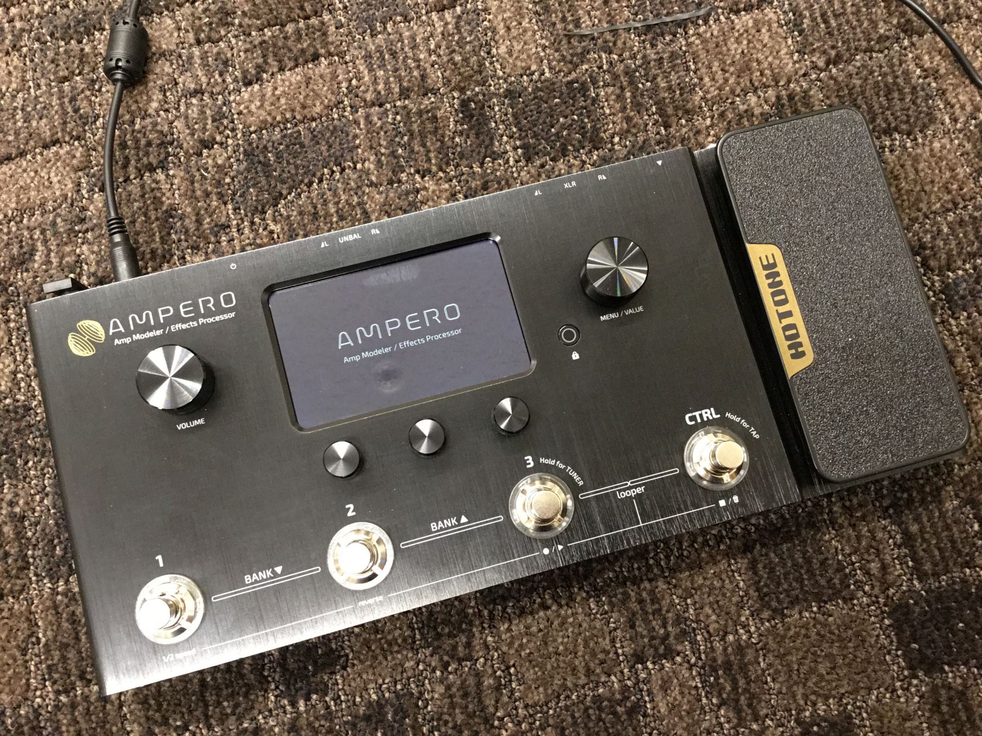 マルチエフェクター】コンパクトにて無敵エフェクター。AMPERO入荷しま