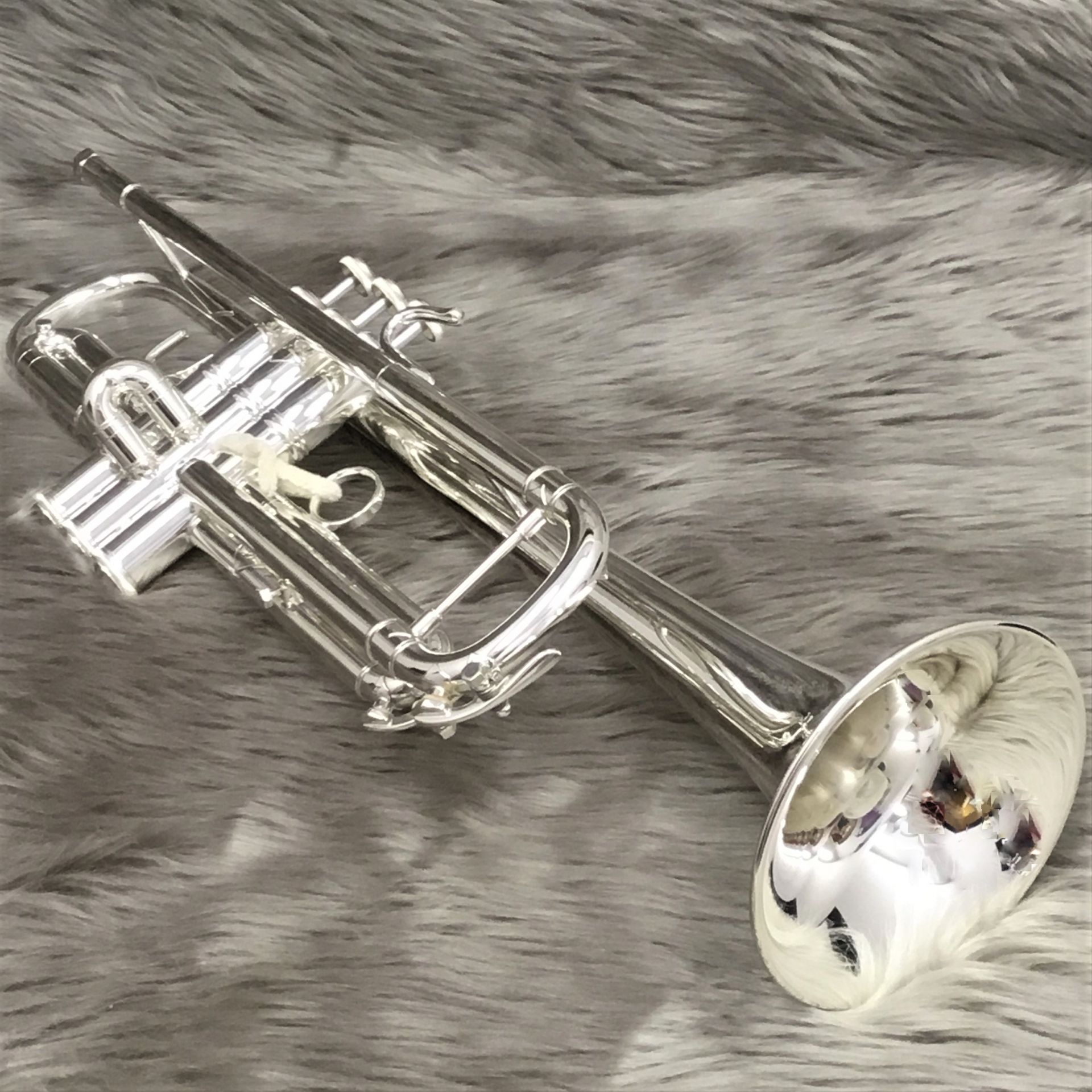 トランぺット吹き大注目です！Bach Vincent37入荷しました｜島村楽器