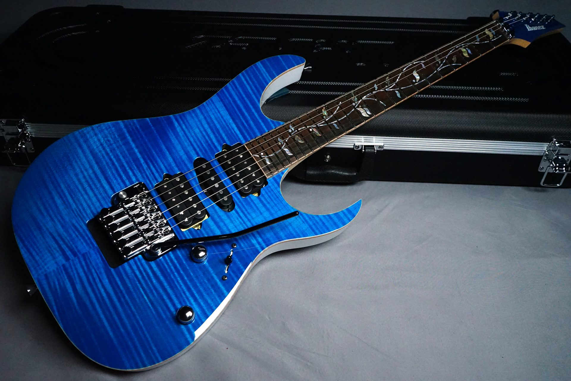 6本限定生産】Ibanez RG8570Z J-Custom 限定モデルが入荷！｜島村楽器