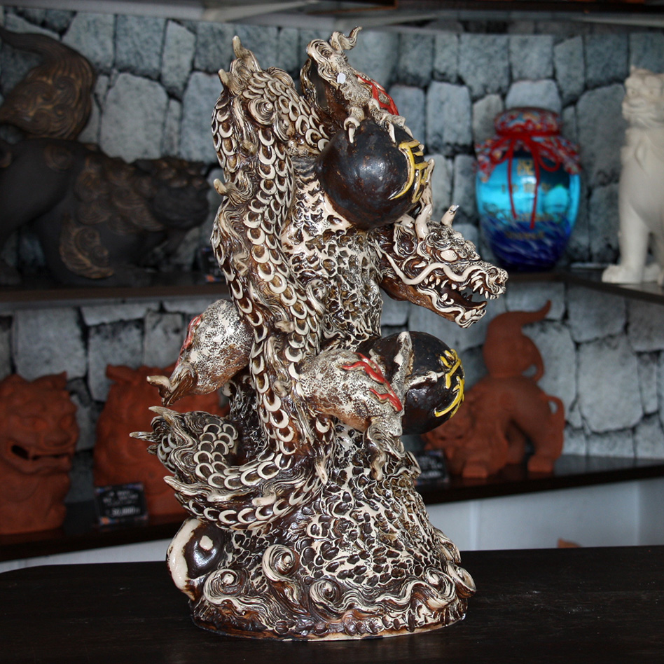 白龍「2024辰栄」 作 新垣優人