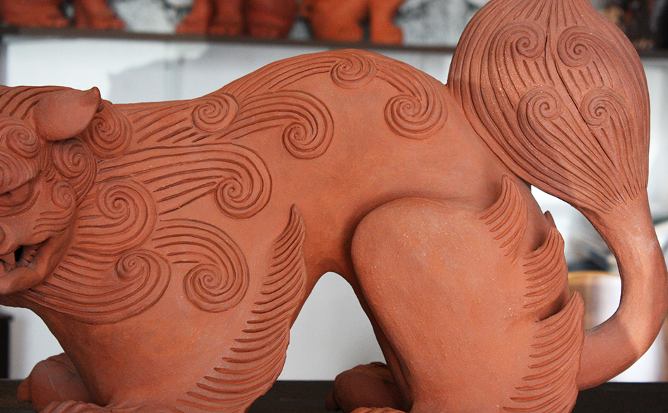 魔除け獅子 韋駄天 作新垣信一