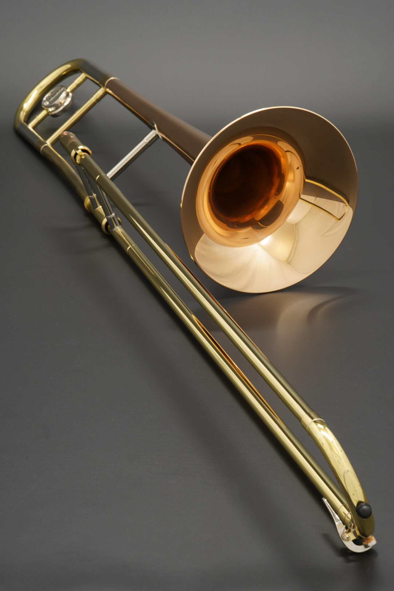 中古管楽器の再生・販売】は伸和ピアノ株式会社