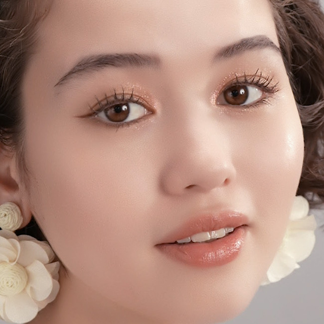 ボンネとお作法の甘辛メイク｜ルックブック｜MAJOLICA MAJORCA｜資生堂