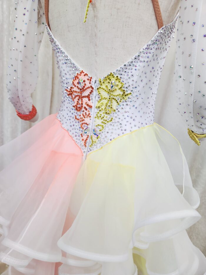 試着・レンタル・購入】社交ダンスドレス ホワイト Mサイズラテン