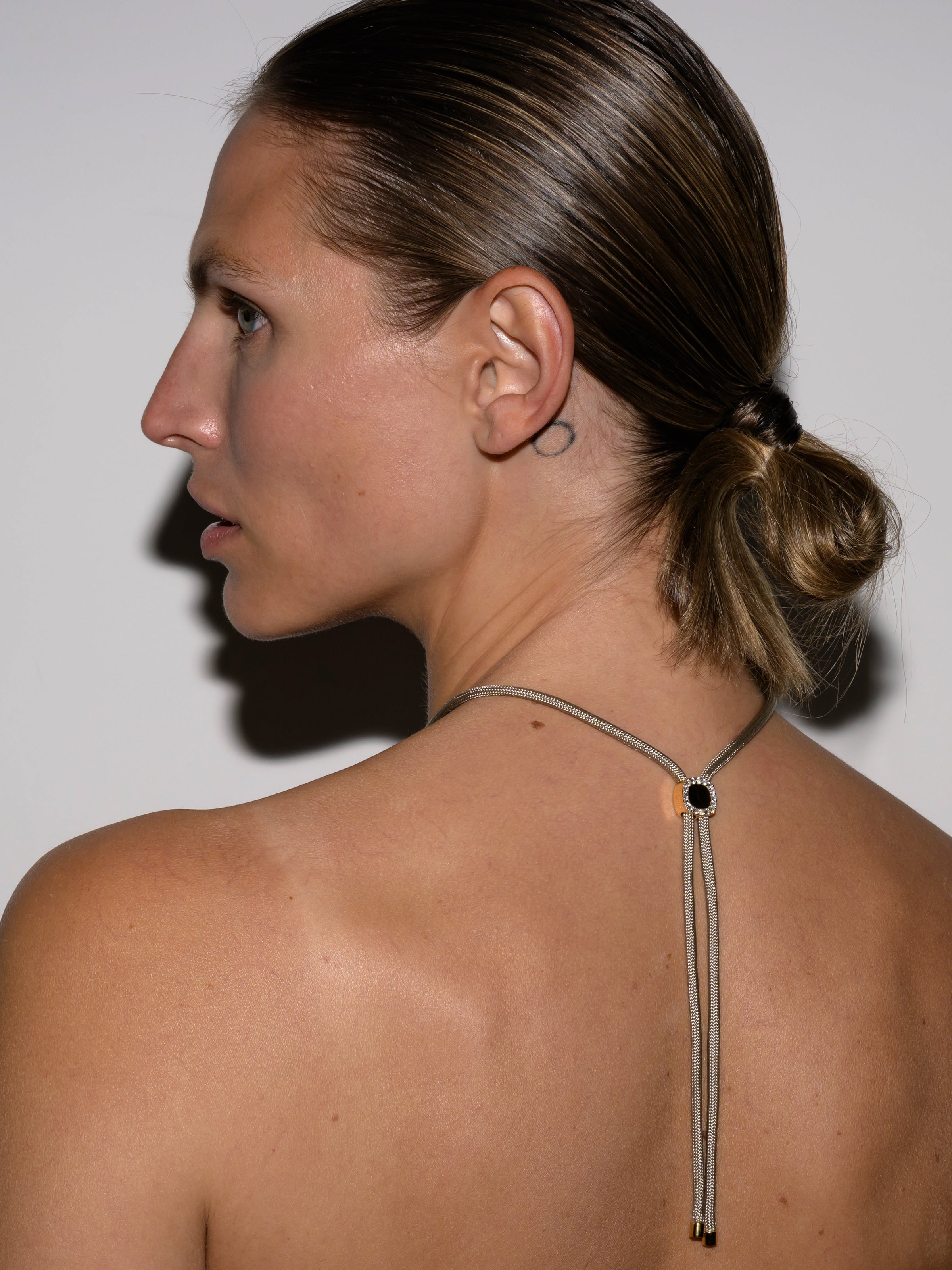 YVES SABLE PARACORD NECKLACE IN LAB WHITE SAPPHIRE, 18K GOLD