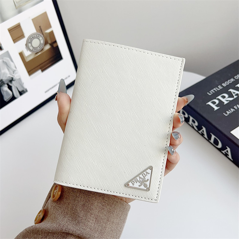 prada パスポート ケース プラダ パスポート カバー パスポート ケース