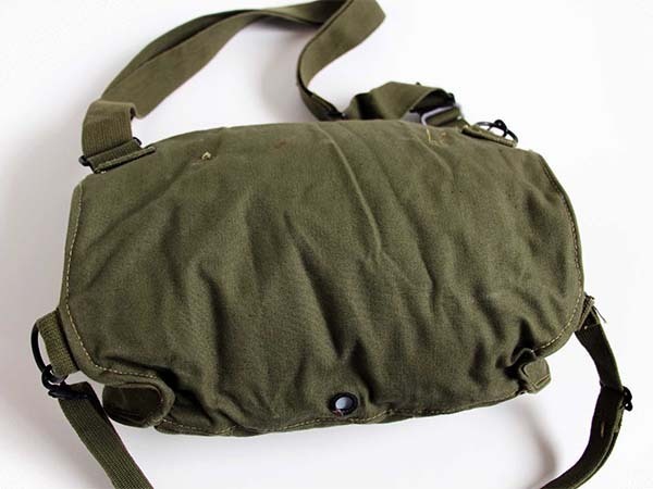 40s 米軍 U.S.ARMY ガスマスクバッグ - Sixpacjoe Web Shop