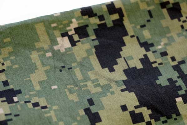 米軍 patagoniaパタゴニア MARS PCU LEVEL4 AOR2デジタルカモ ウインド