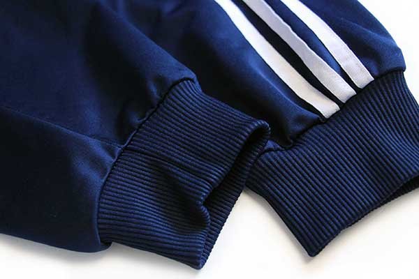 90s adidasアディダス トレフォイル ロゴ刺繍 トラックジャケット