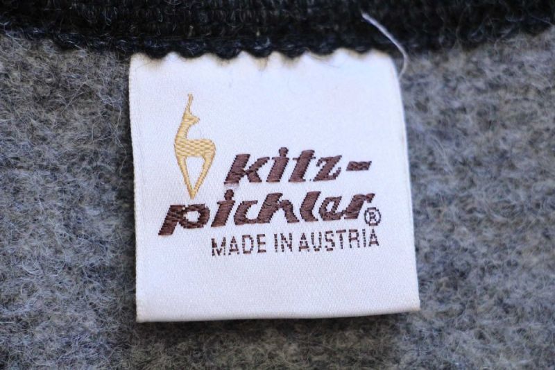 オーストリア製 Kitz-Pichler カモ刺繍入り ノーカラー チロリアン