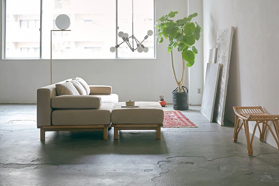 広々としつつも圧迫感の少ないSIEVE レクトユニットソファ｜SIEVE