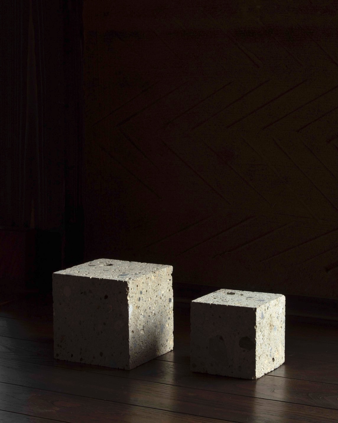 秋保石の花器「寂-sabi cube」 | SELECT TOHOKU 地域産品オンライン展示会