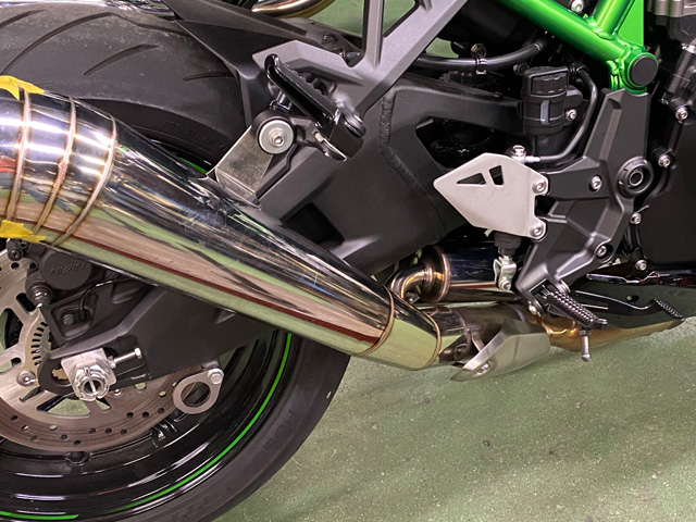 Kawasaki Z H2 (適合型式：2BL-ZRT00K / 8BL-ZRT00R) POWERBOX