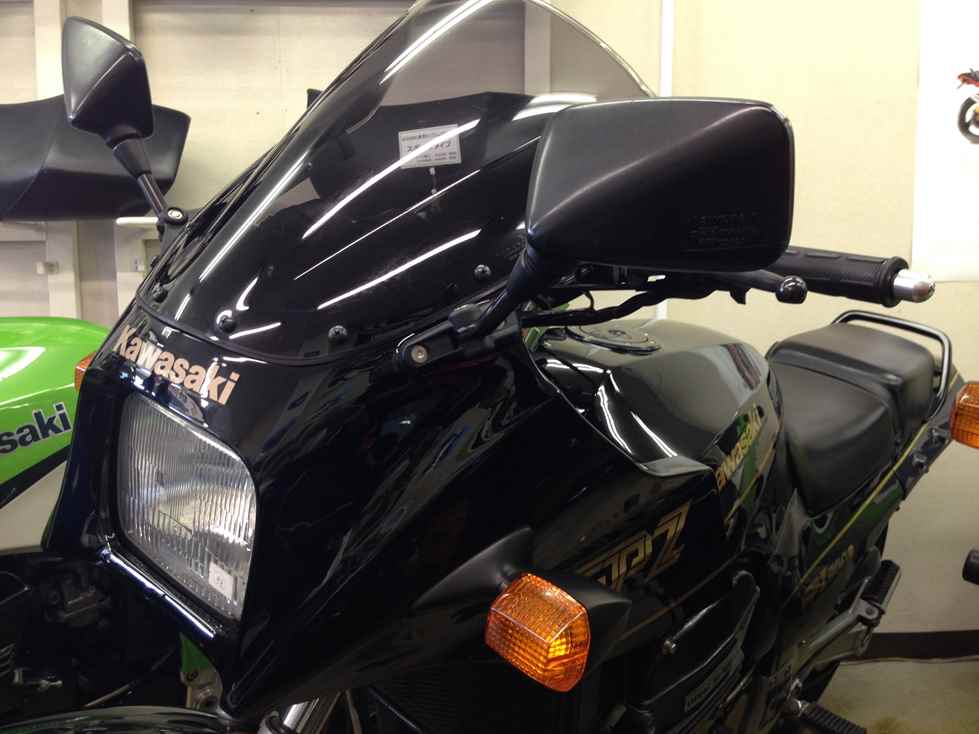 スペックエンジニアリング|GPZ900R純正ミラー対応カーボンカバー