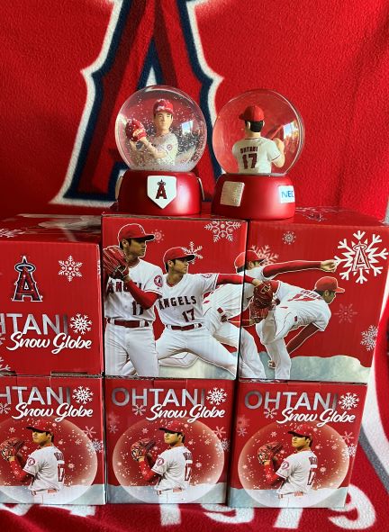 大谷翔平選手6月24日エンジェルス球場25000個限定配布Christmas Snow