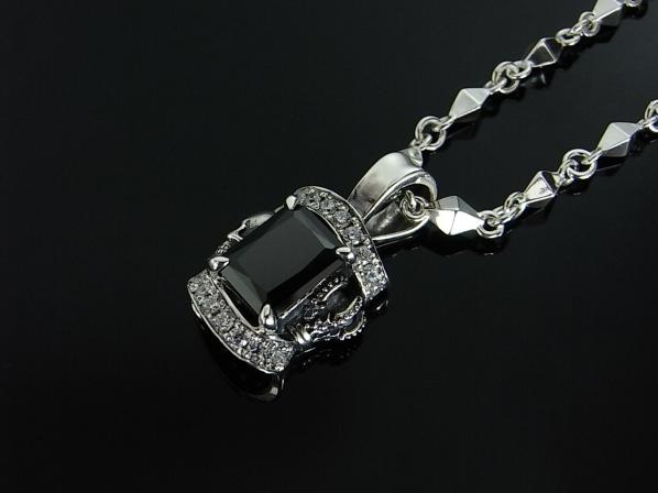 GLAM ROX PENDANT/BK/Justin Davis（ジャスティンデイビス） - DEFI