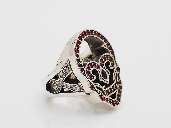 HOLLOW SKULL/PINK/Justin Davis（ジャスティンデイビス） - DEFI