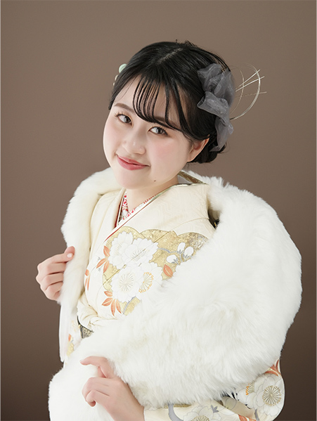成人式 振袖・紋付袴、卒業記念撮影メニュー｜衣装レンタル｜業界最大