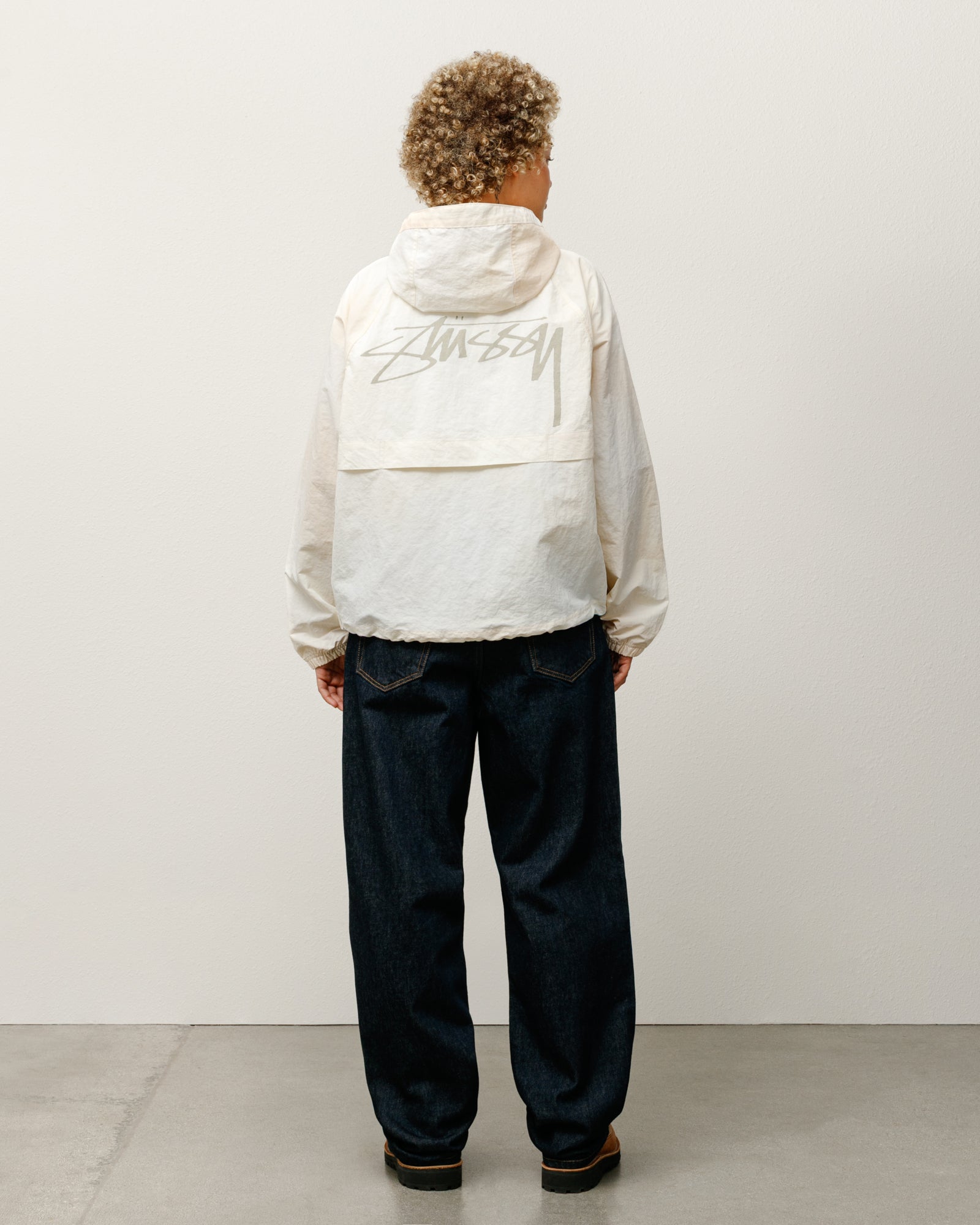 Beach Shell Wave Dye – Bone | Outerwear | Stüssy