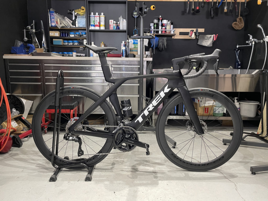 TREK Madone SL 6 GEN 7 × 納車 + パーフェクト組み立て + ガラス