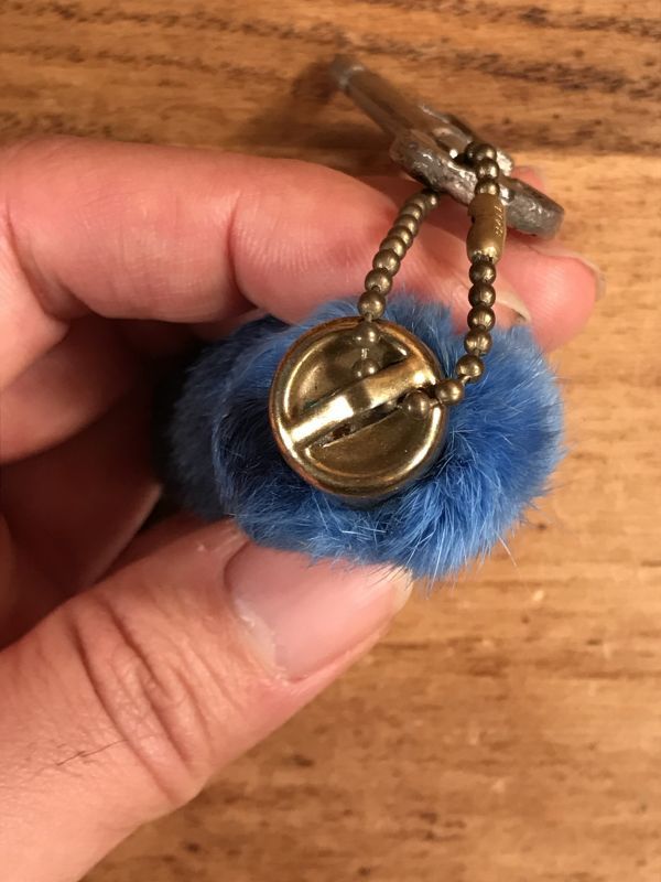 Rabbit Foot Lucky Charm Keychain ラビットラッキーチャーム