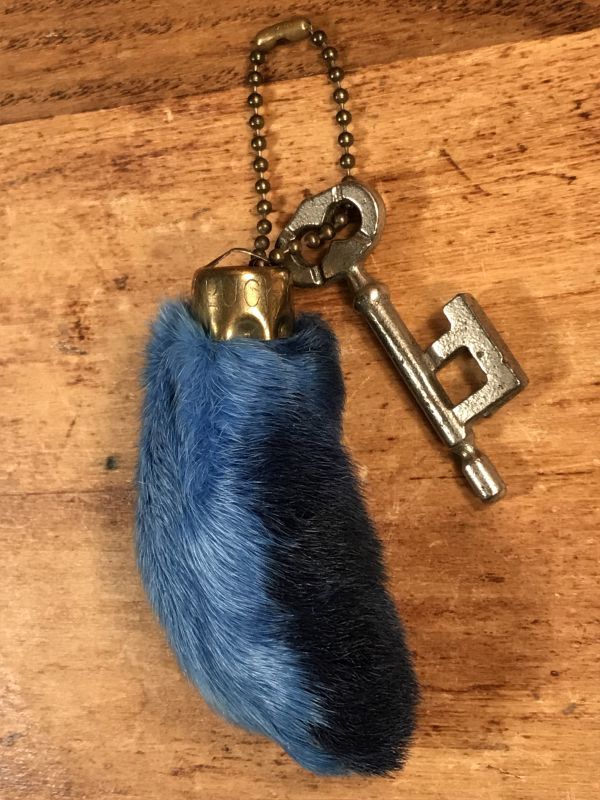 Rabbit Foot Lucky Charm Keychain ラビットラッキーチャーム
