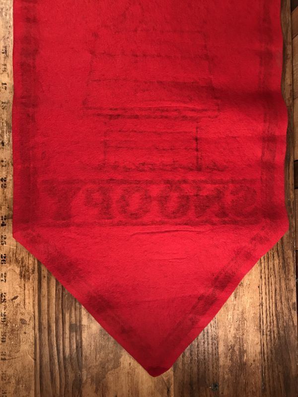 Peanuts Snoopy “No One Understands” Felt Banner スヌーピー
