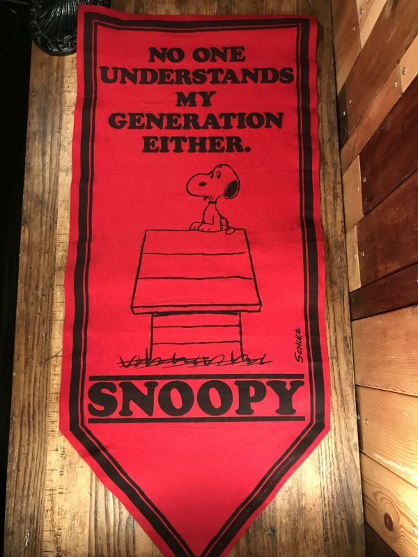 Peanuts Snoopy “No One Understands” Felt Banner スヌーピー