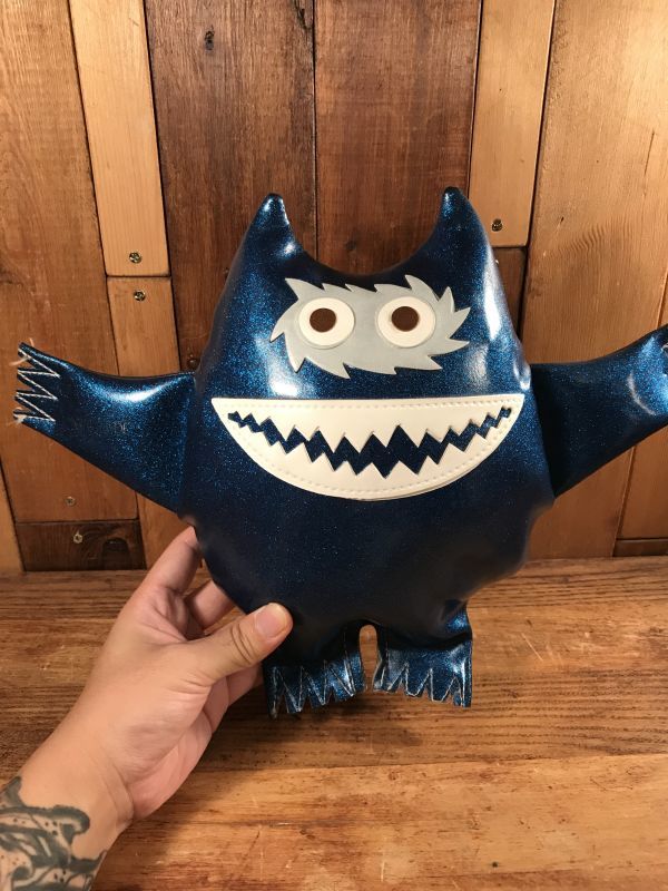 Naugahyde Nauga Monster Sparkling Color Doll ナウガモンスター