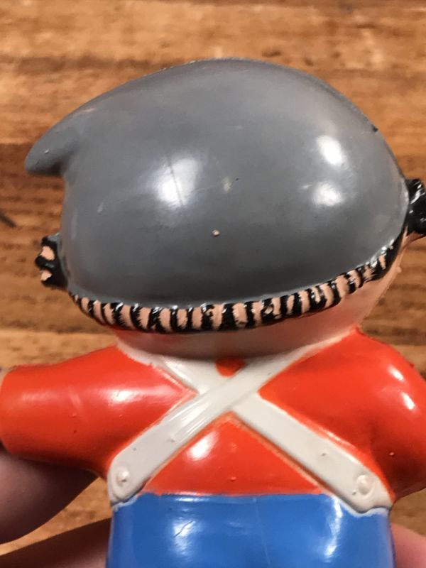 ドイツ 1940-50年代 ビンテージ インディアン フィギュア。 ドイツ