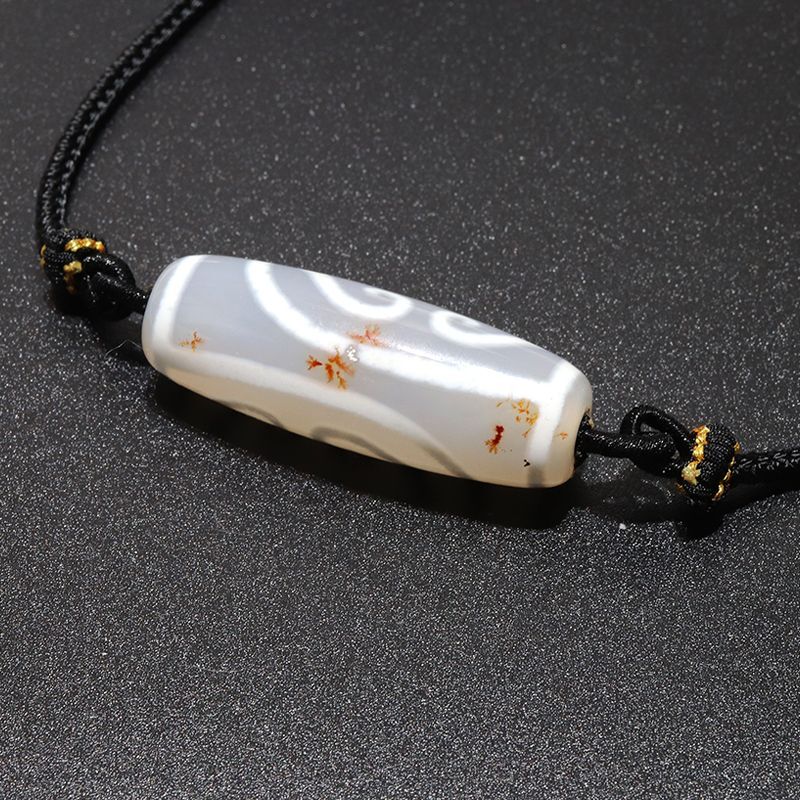 現品限り】ネックレス 白珠玉髄天珠 双心金剛杵天珠 花朱砂入り 幸運