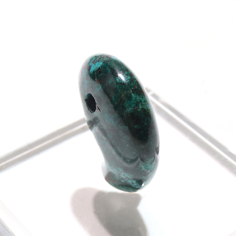 現品限り】勾玉 クリソコラ 約30mm ブラジル産 穴あき 日本製 繁栄