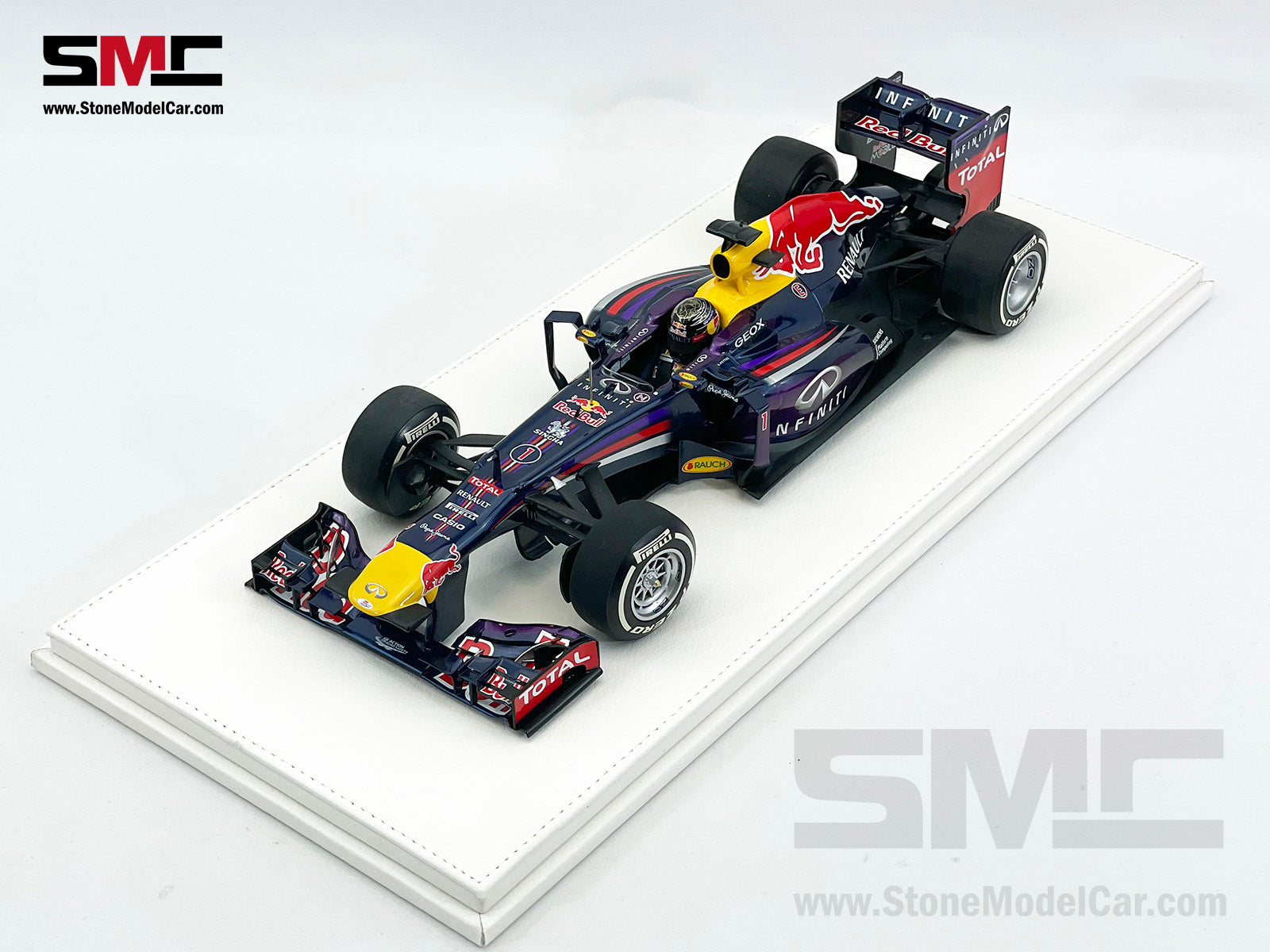 Red Bull F1 RB9 #1 Sebastian Vettel Indian GP 2013 4x Times World