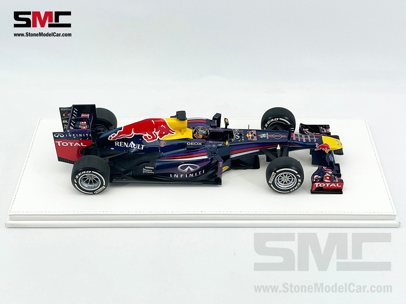 Red Bull F1 RB9 #1 Sebastian Vettel Indian GP 2013 4x Times World