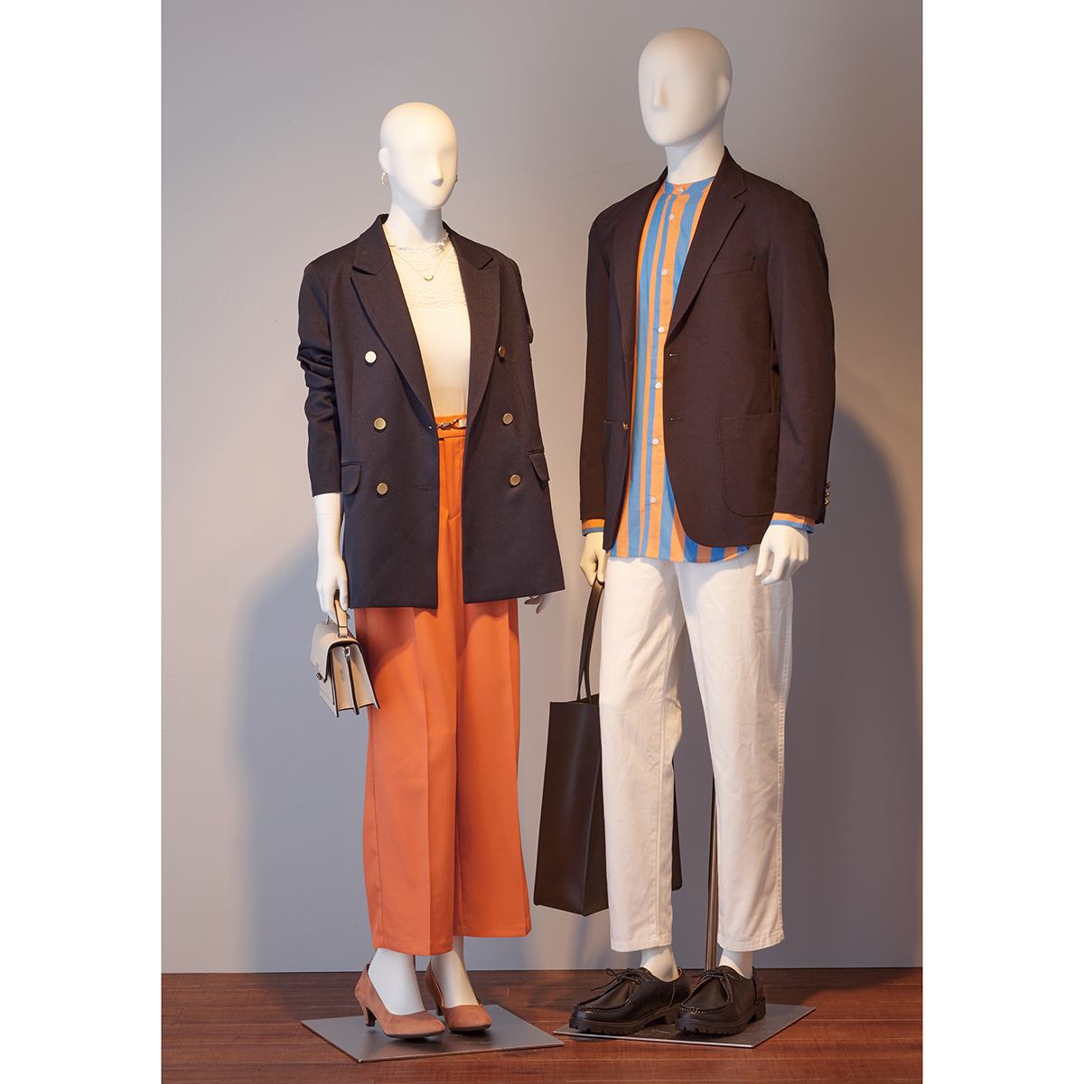 ディスプレイ用紳士マネキン 腰受け メンズ 直立 FRP 衣装展示 店舗