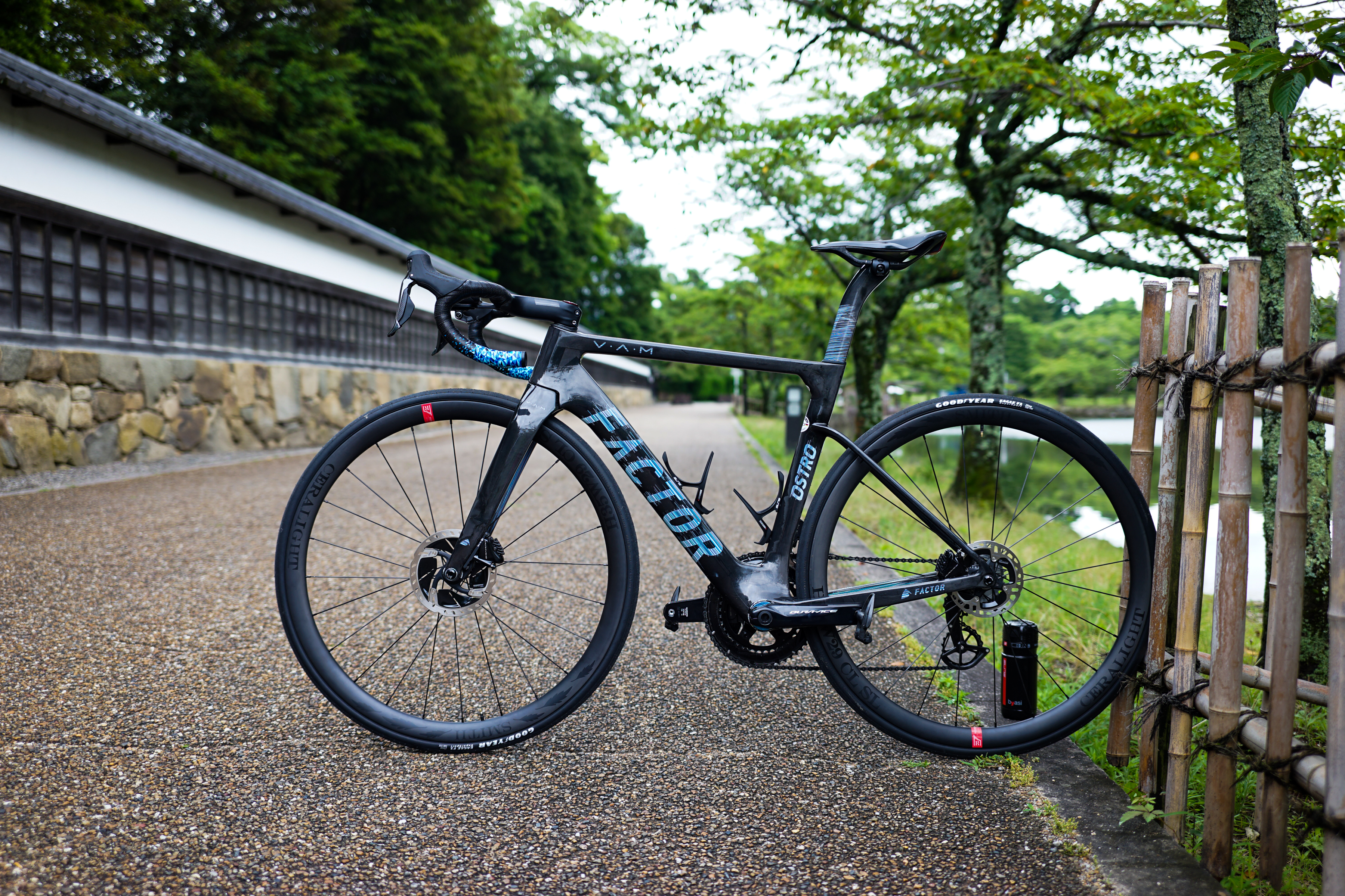 待ちに待った新車！FACTOR OSTRO VAM［スタッフ田中］ | ブログ