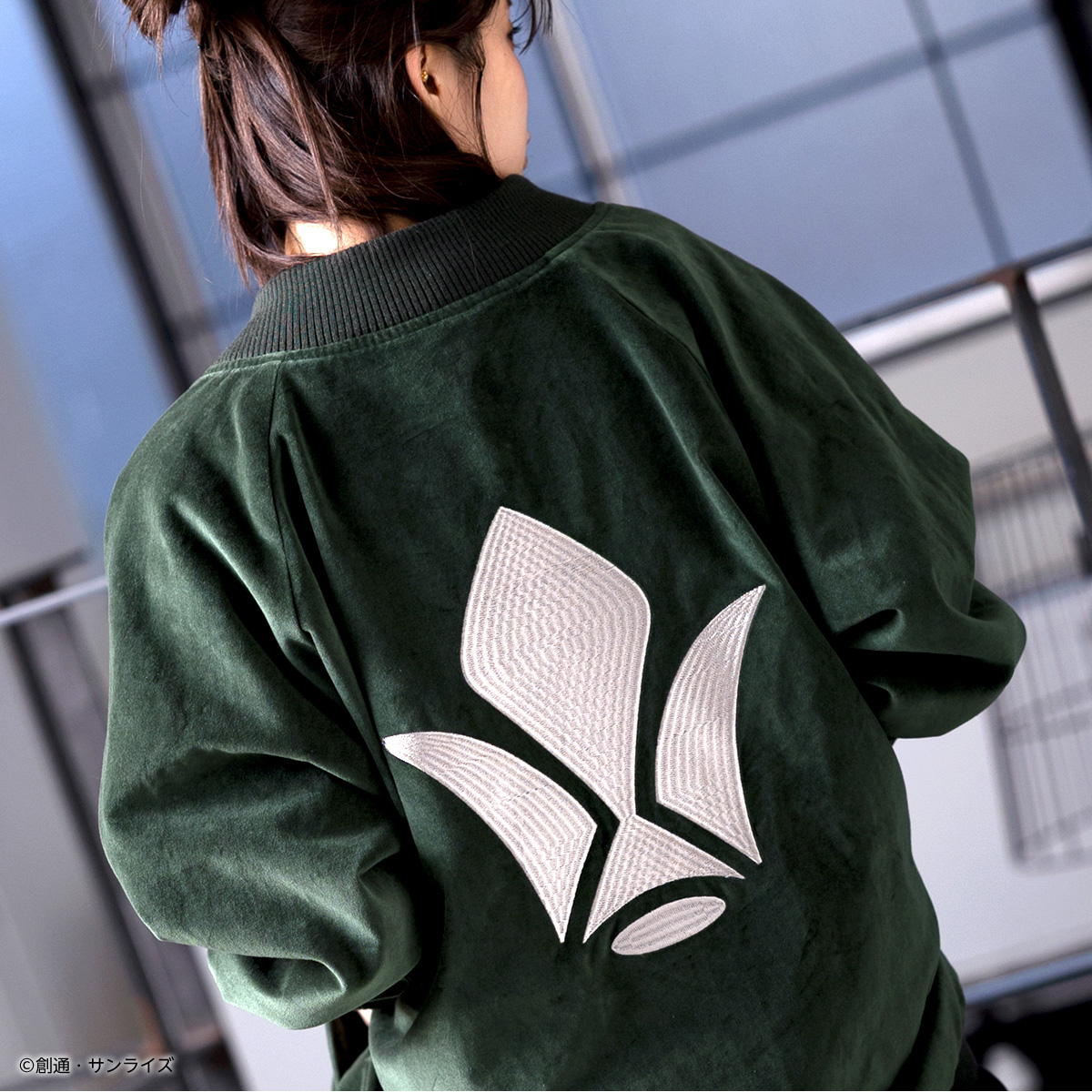 STRICT-G『機動戦士ガンダム 鉄血のオルフェンズ』スカジャン ガンダム