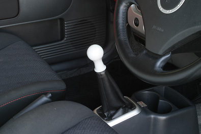 ラパンSS MT車用SSシフター新登場 2006.06.28 - スズキスポーツ